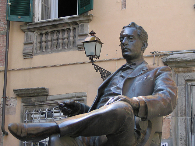 Giacomo Puccini statue in Lucca