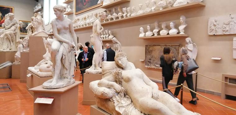 Tour of the Uffizi Academy in Florence